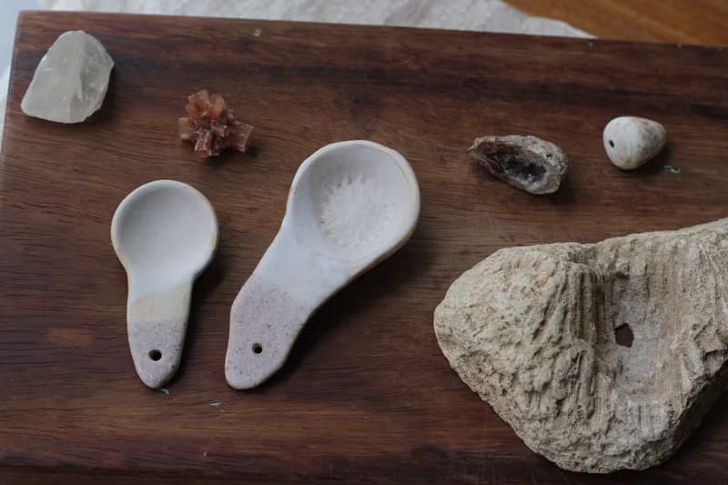 純手捏粉色小鳥形象陶瓷湯匙/陶匙(1對)