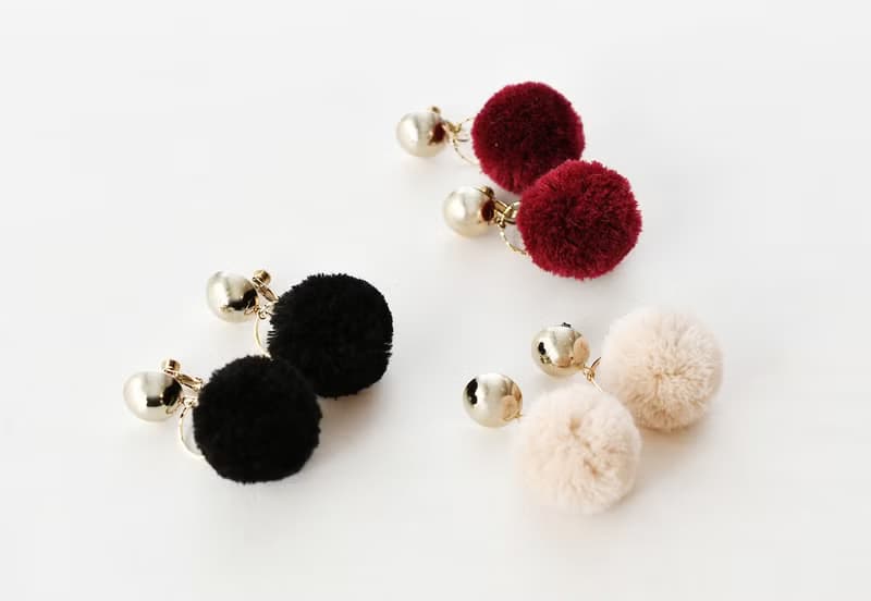 イヤリング/Pompon tassel earrings/Gold dome