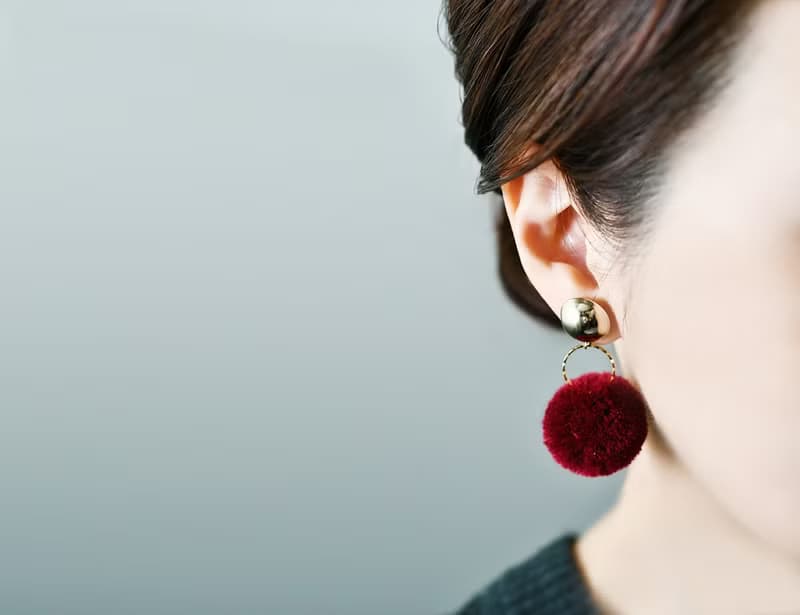 イヤリング/Pompon tassel earrings/Gold dome