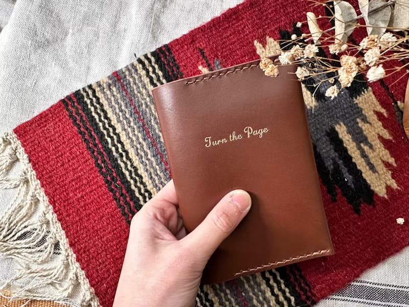 對摺咭位護照套 皮革DIY材料包 好好縫 旅行用品 PASSPORT 護照夾