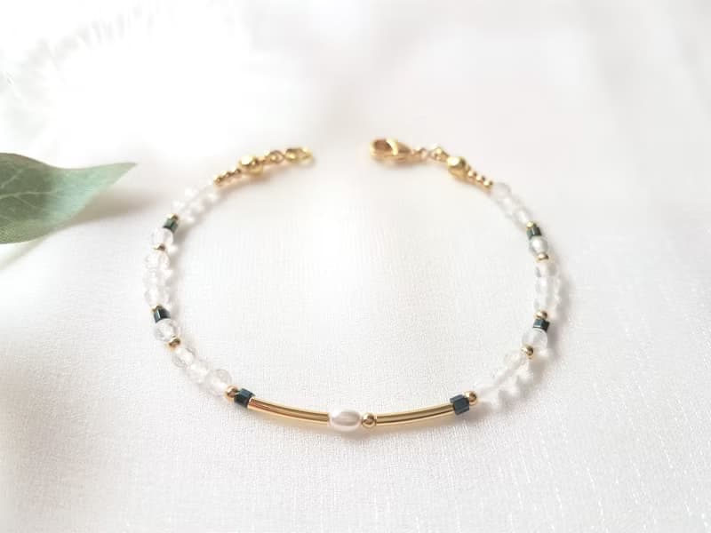山嵐 ‧ 珍珠 黃銅 白水晶 細手環