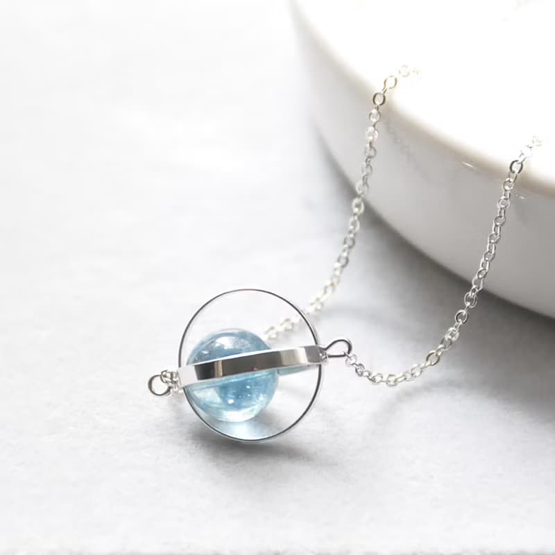 藍藍星球。宇宙。銀環。藍水晶。項鍊 Blue Blue Planet。Galaxy。Sliver Ring。Kyanite。Necklace。生日禮物。閨蜜禮物。姐妹禮物