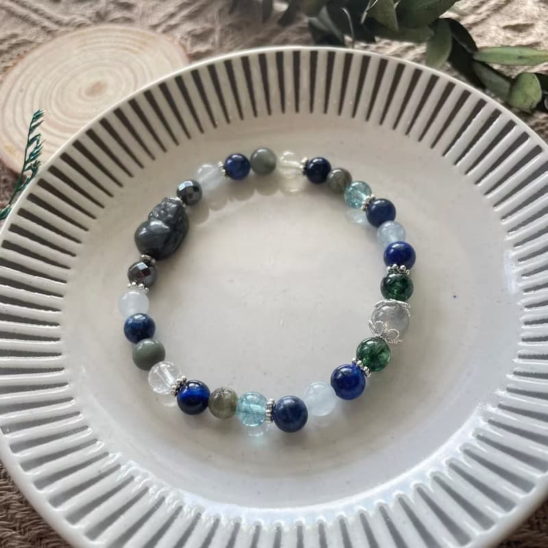 勇敢黑拉長石貔貅彈性手鍊