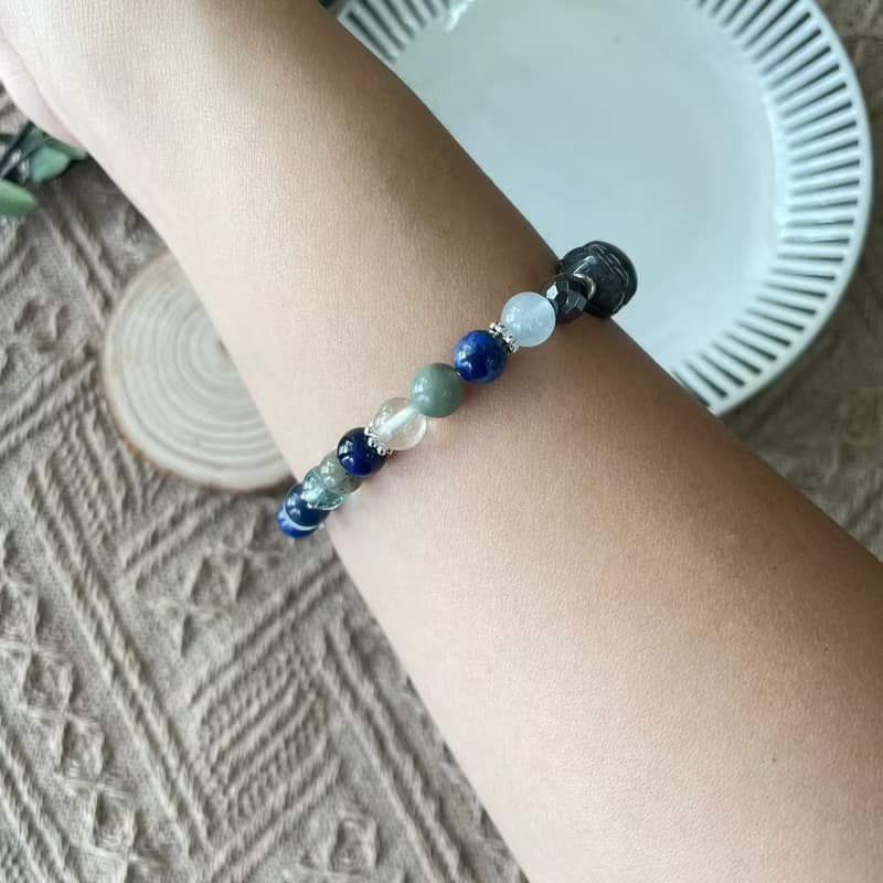 勇敢黑拉長石貔貅彈性手鍊