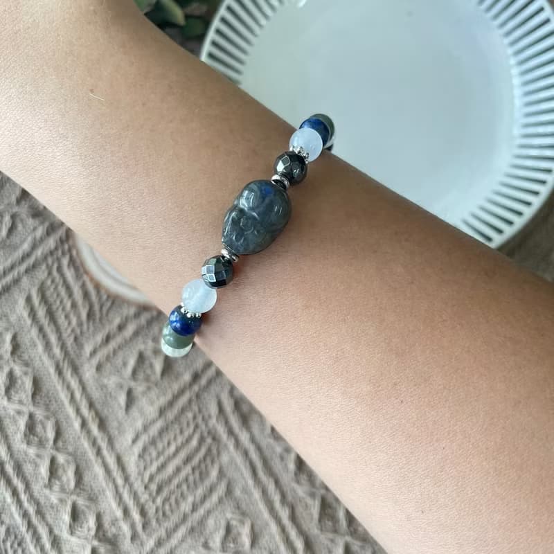 勇敢黑拉長石貔貅彈性手鍊