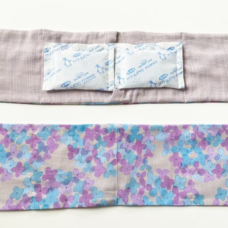 紫陽花デザイン　ターバンにもなる春夏のスカーフ　保冷剤ポケット付きで涼しく使える　アジサイ柄のネッククーラー　ヘアバンド　コットン　自然素材