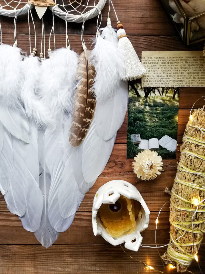 Owl dream catcher, White dreamcatcher, White nursery decor, Bedroom wall hanging