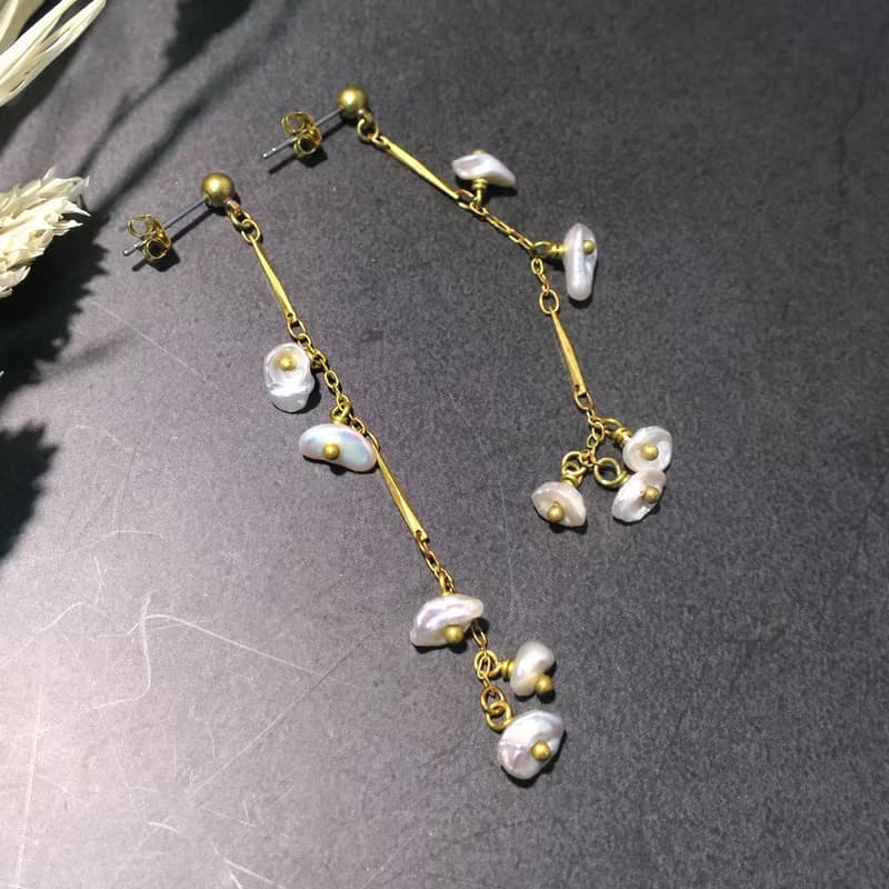VIIART。散花。巴洛克珍珠黃銅鍍金耳環
