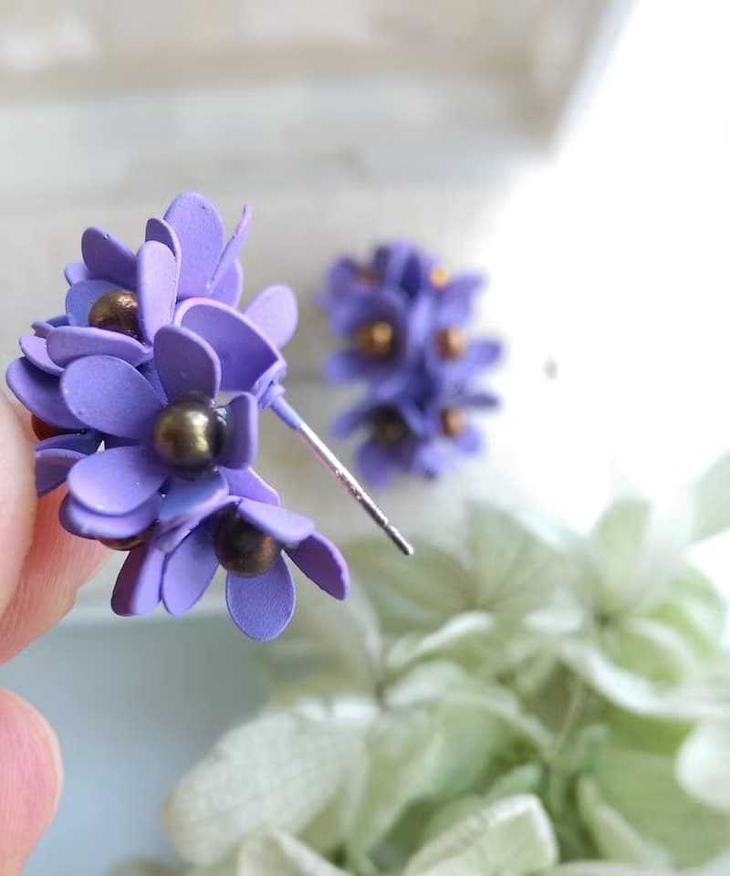 Vintage Jewelry 西洋古董飾品 C圈 立體 花簇 針式耳環