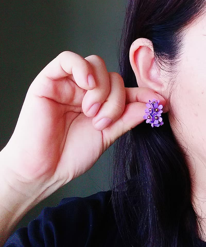 Vintage Jewelry 西洋古董飾品 C圈 立體 花簇 針式耳環