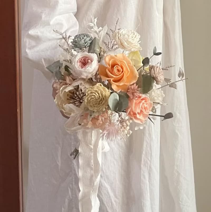 【新娘捧花】婚禮捧花 婚禮 結婚 手綁花 永生花 婚紗照 永生捧花