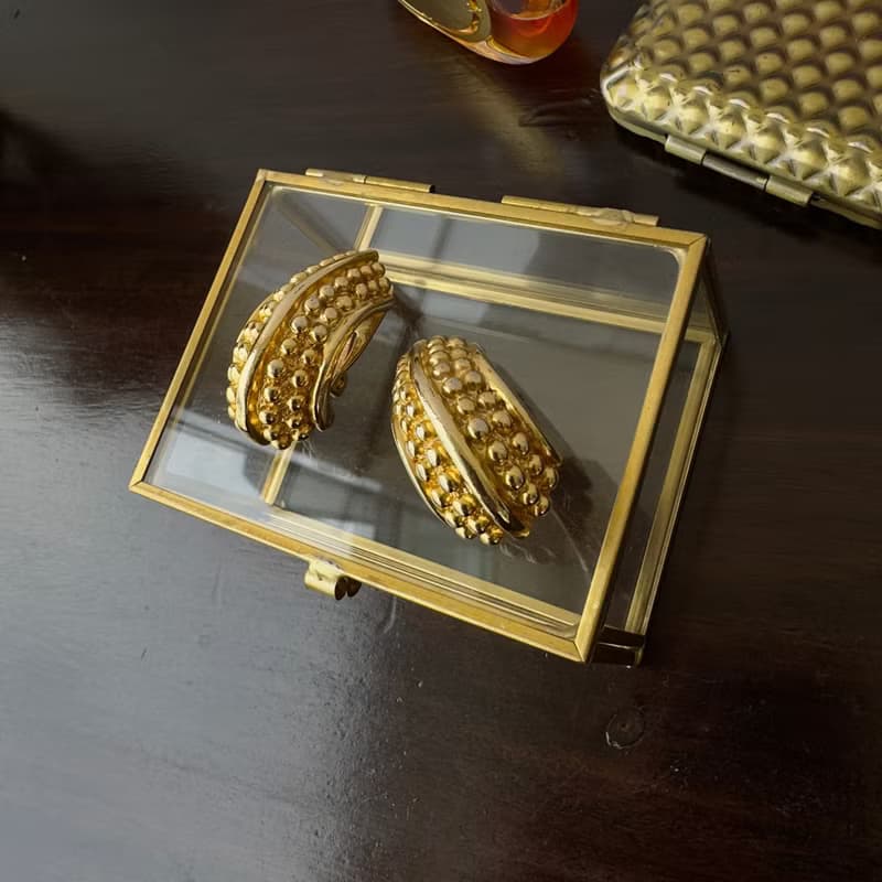 Vintage Paolo GUCCI Gold Tone Clipon Earrings Authentic Original Luxury 1990s