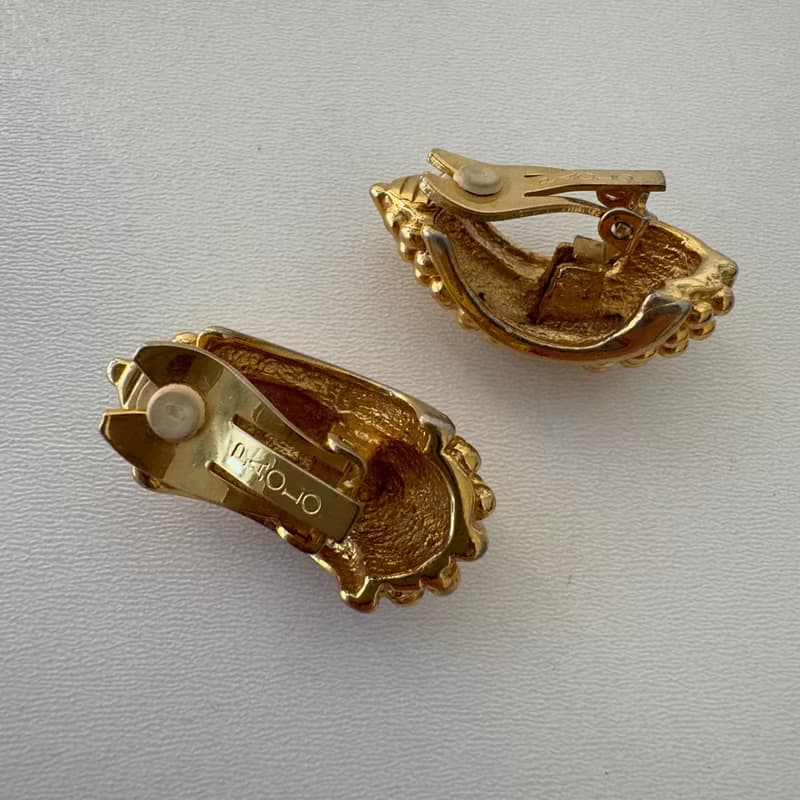 Vintage Paolo GUCCI Gold Tone Clipon Earrings Authentic Original Luxury 1990s