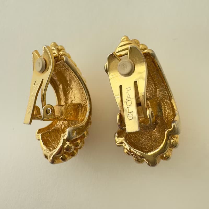 Vintage Paolo GUCCI Gold Tone Clipon Earrings Authentic Original Luxury 1990s