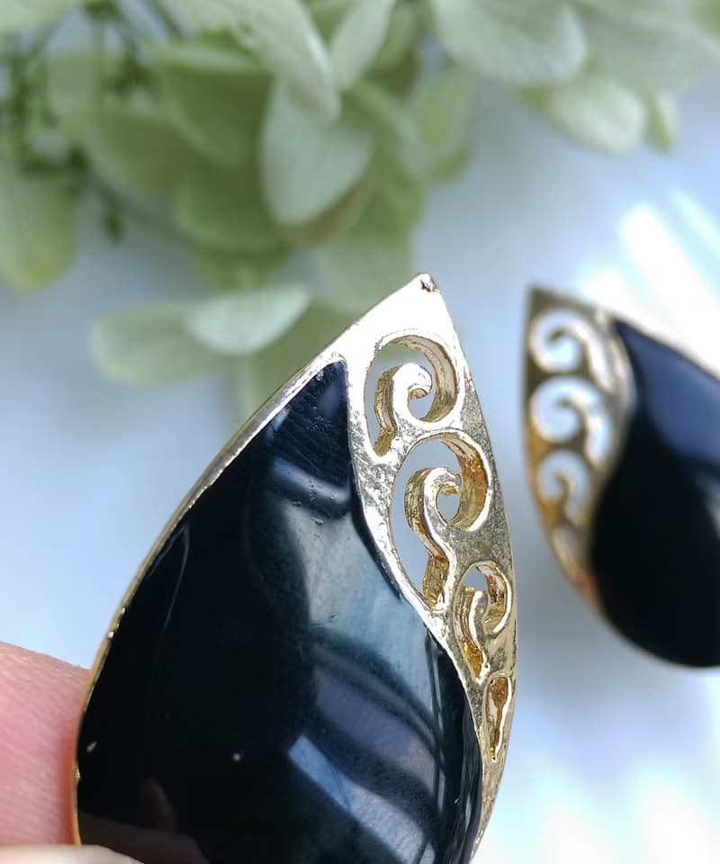 Vintage Jewelry 西洋古董飾品 黑色調 對稱 摩登 針式耳環