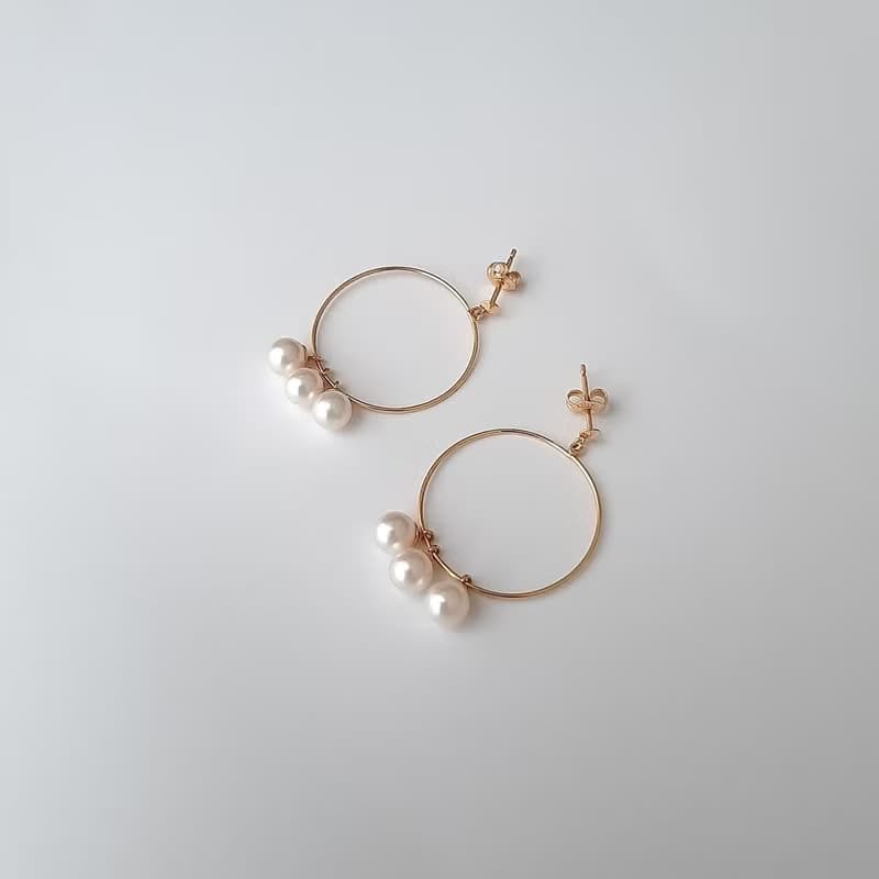 K18　フープピアス　あこや真珠　パールピアス　あこやパール　日本の真珠 pearl earrings  珍珠耳環 珍珠耳环 진주귀걸이