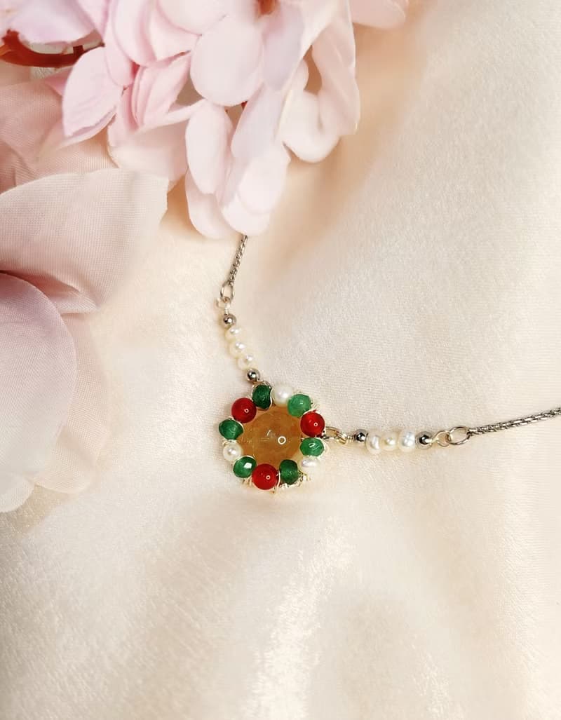 祝福槲寄生【紅紅綠綠】-金髮晶 東菱玉 紅瑪瑙 金屬線編織項鍊