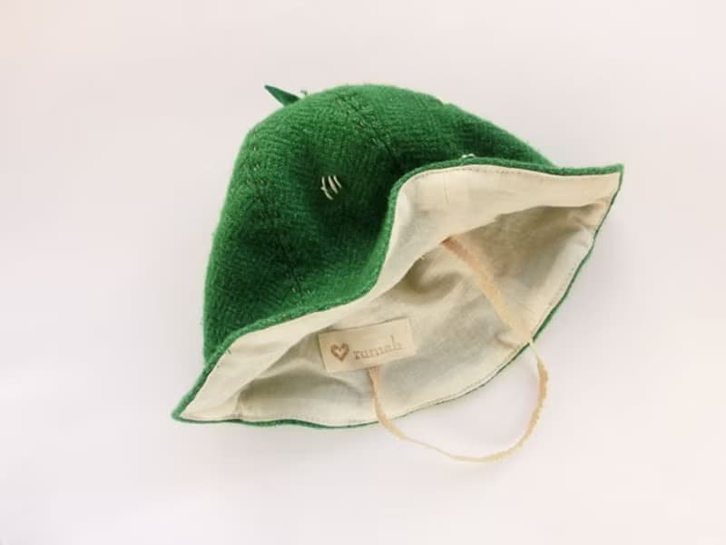Grow Up! Wool Leaf Hat / Leaves & Nutrients (Green)