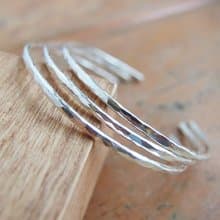 幻影 2mm 纖細版 純銀鍛敲手鐲