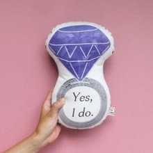 鑽石戒指抱枕   情人節/求婚/結婚禮物