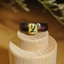 【 T - C 】戒指 皮革 牛皮 日本白瓷 瓷器  限量 自然釉色 無限看不膩色調 攝氏1350高溫燒製