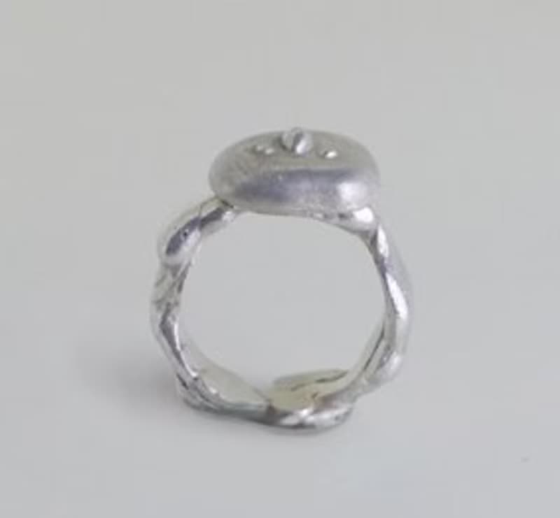 小小臉 戒指