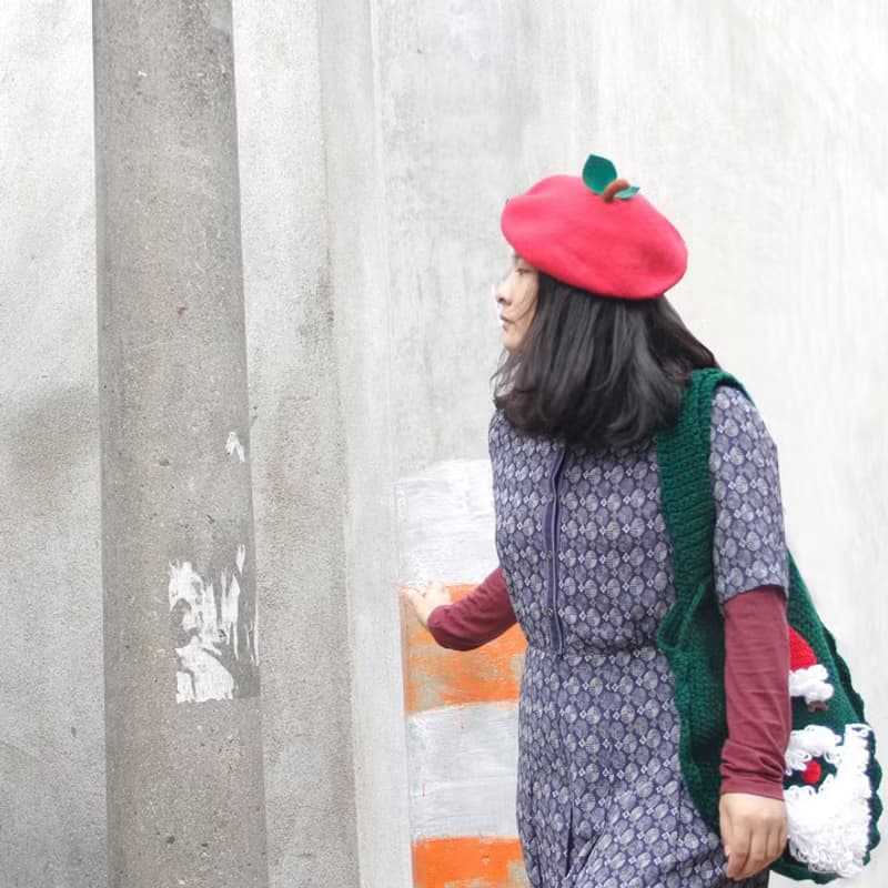 原創手工羊毛氈針氈貝雷帽畫家帽聖誕禮物蘋果帽 Christmas gifts