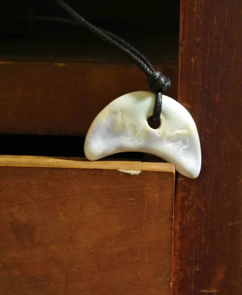 【 T - C 】項鍊 日本白瓷 瓷器  限量 自然釉色 無限看不膩色調 攝氏1350高溫燒製