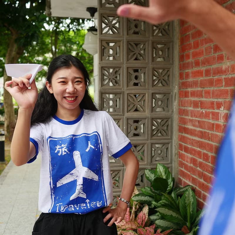 復古 T-shirt－旅人　中性　男女皆宜　男生禮物推薦