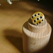 【 T - C 】耳環 日本白瓷 瓷器  限量 自然釉色 無限看不膩色調 攝氏1350高溫燒製