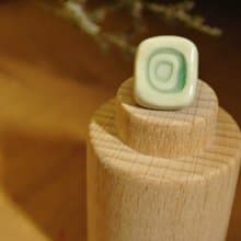 【 T - C 】耳環 日本白瓷 瓷器  限量 自然釉色 無限看不膩色調 攝氏1350高溫燒製