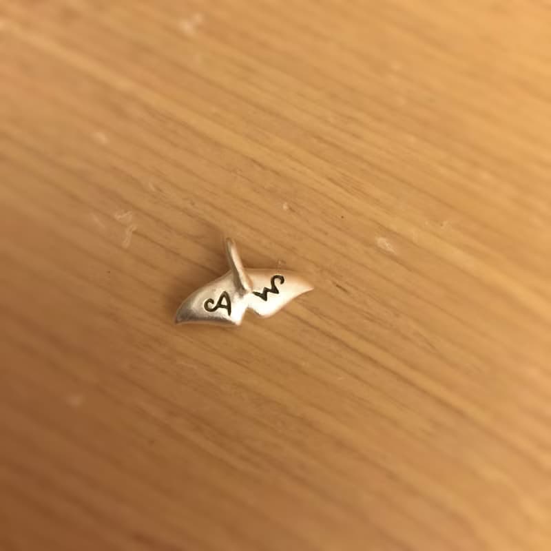 純銀 **鯨魚的大尾巴+16~18吋純銀練**  novtzu純手作