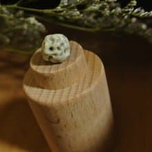 【 T - C 】耳環 日本白瓷 瓷器  限量 自然釉色 無限看不膩色調 攝氏1350高溫燒製