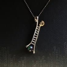moon ladder from the earth ( azurmalachite pyrite 月 階梯 銀 鍍金 藍銅礦 孔雀石 黄铁矿 項鍊 垂飾 )