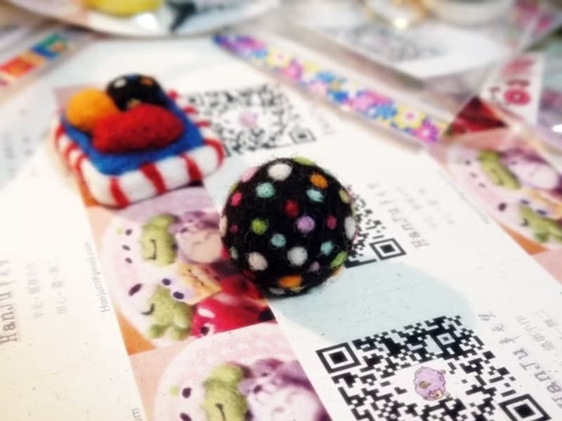 Hanju's羊毛兒。手作 DIY 巧克力彩糖 羊毛氈