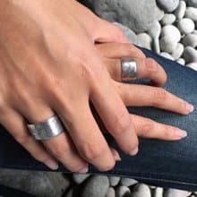 印記~純銀皺金法手工寬版戒指/尾戒,青冶金工手作的詩,幸福中!