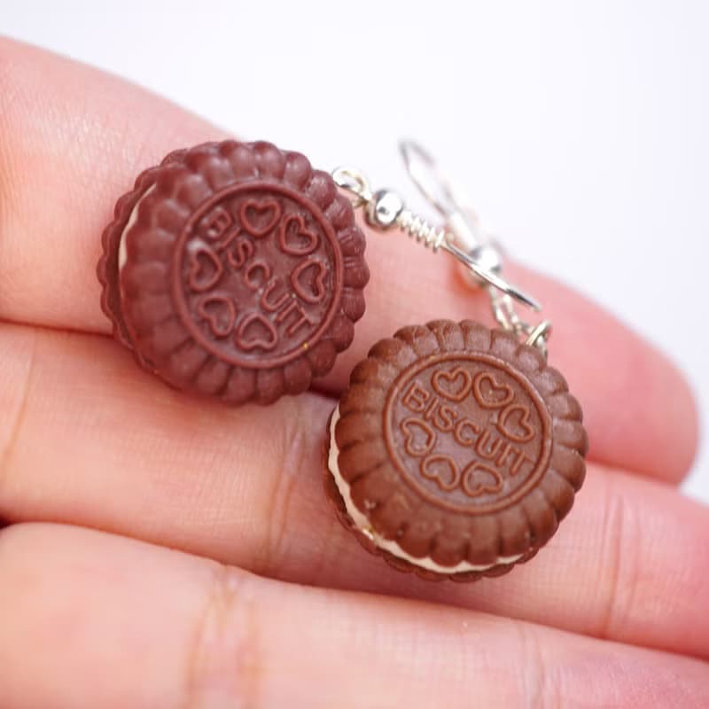 Playful Design 朱古力夾心餅吊耳環