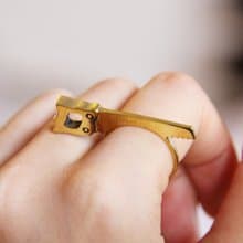 黃色小鋸齒黃銅戒指