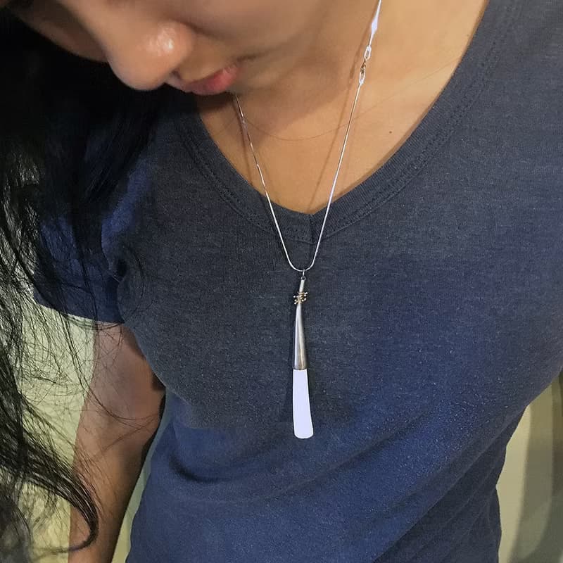小天使的傳聲筒~純銀鑲貝殼藝術墜飾項鍊限量品, 愛自己幸福中