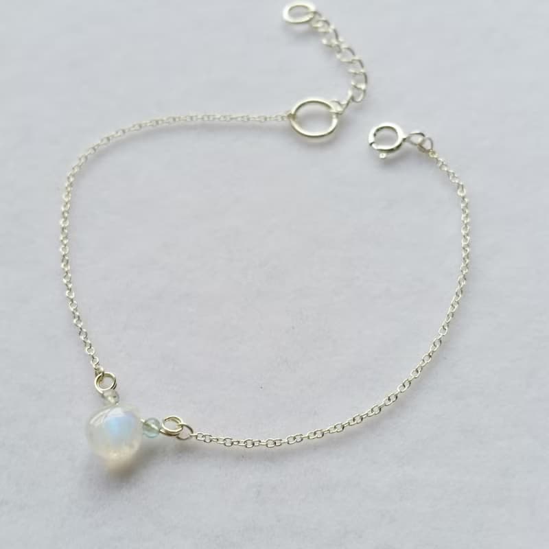 6/7mm 超美月亮石配小藍碧壐珠純銀手鍊 6/7MM Moonstone and tourmarine 925 silver bracelet