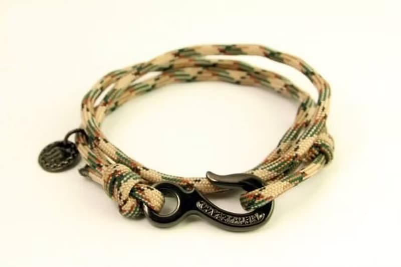 【METALIZE】Hook with rope bracelet 三圈式傘繩手鍊 -工業鉤款-綠迷彩(黑色)