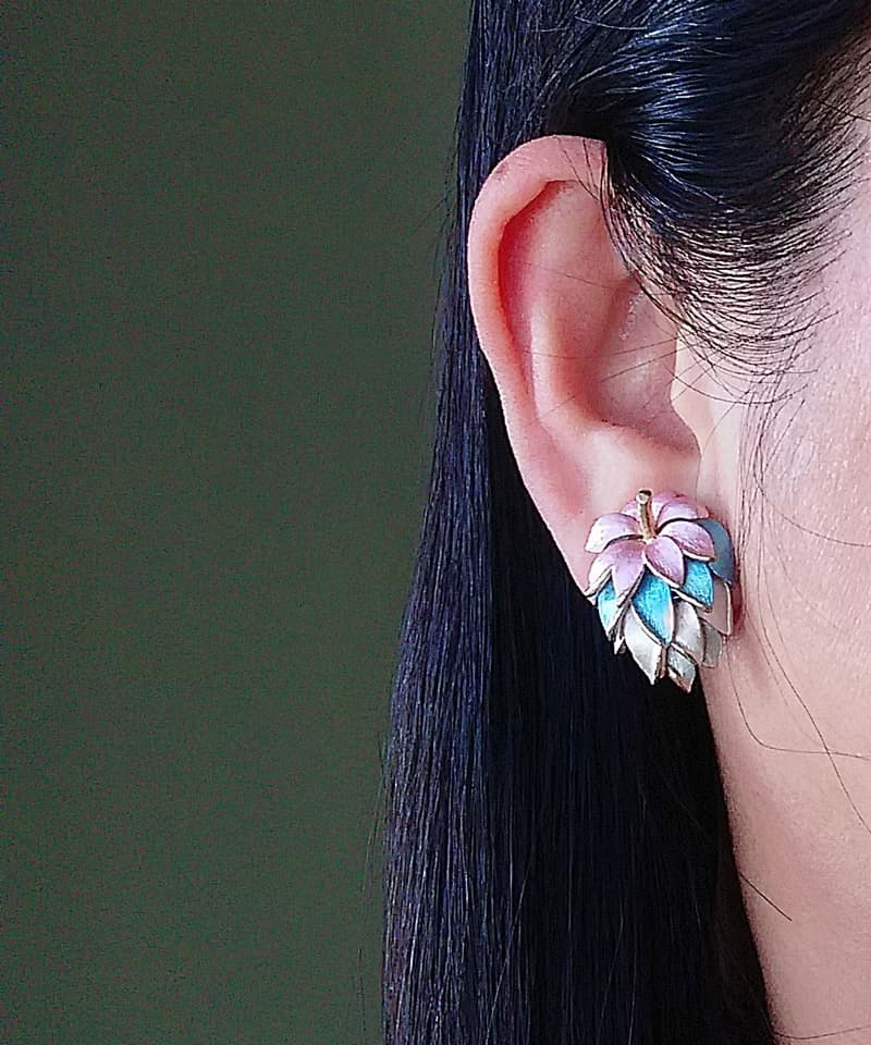 vintage jewelry  飄彩多層葉形 夾式耳環