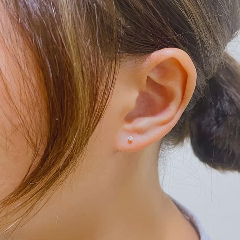 14K | 小點綴四爪5分_耳環