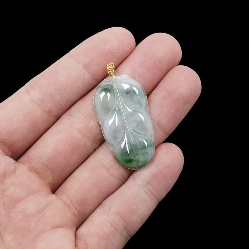 【正佳珠寶】翡翠 冰玻璃種飄陽綠樹葉 翡翠葉子吊墜