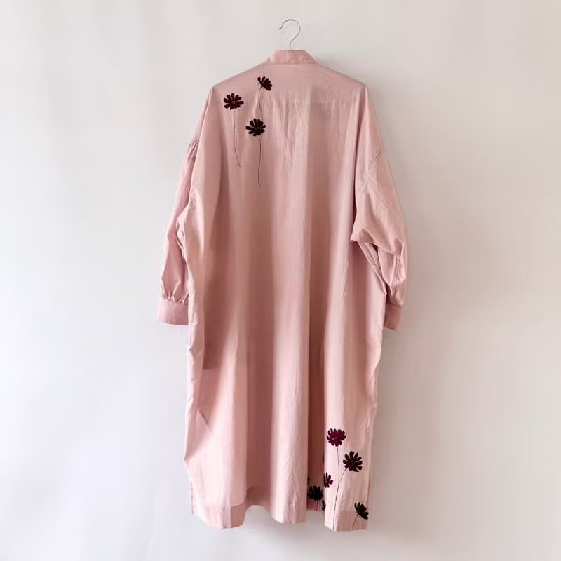 【チョコレートコスモス】　手描きソフトワッシャー・ロングブラウス