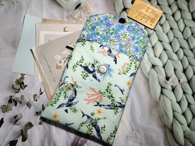 袋物系列-韓國棉布蒂芬妮綠海洋鯨魚海草款-7.8吋電子書保護套-