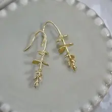 小尤加利葉 手工短版耳環(黃銅/純銀) _掛耳式耳勾_耳針