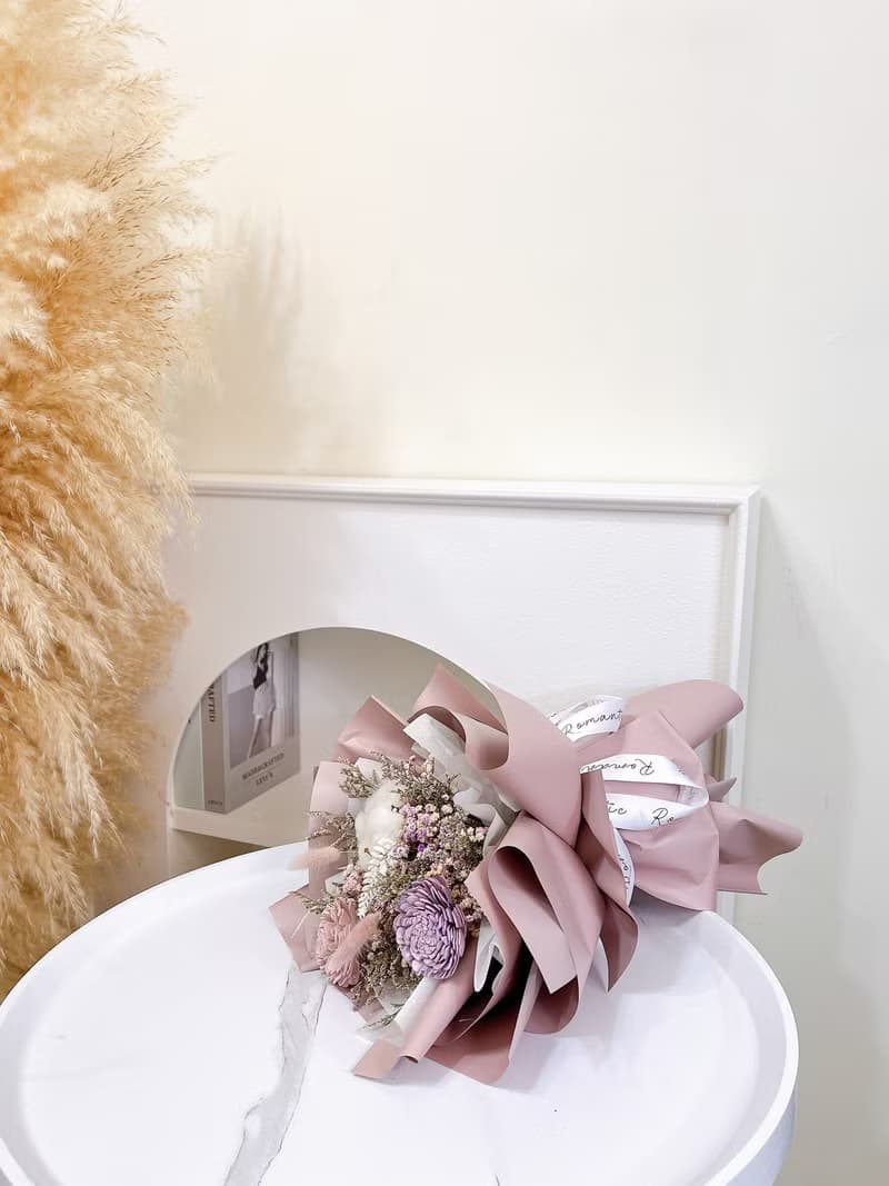M號【畢業花束】乾燥花束 乾燥花 畢業花束 情人節花束 畢業禮物