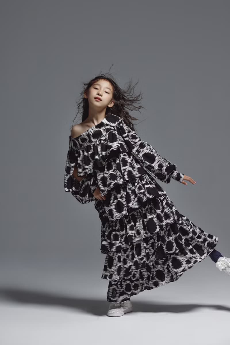 Fallen Shoulder Tiered Dress / 2021