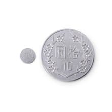 超大拾圓硬幣